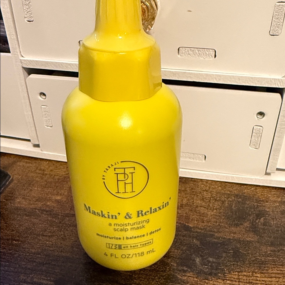 Yellow Moisturizing Scalp Mask